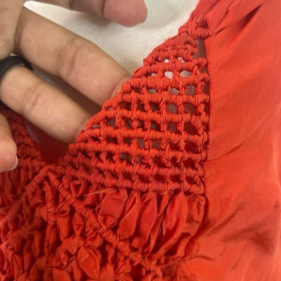 Vintage Banana Republic Y2K 100% Silk Crochet Orange V-Neck Babydoll Top Size 6 - Picture 4 of 13